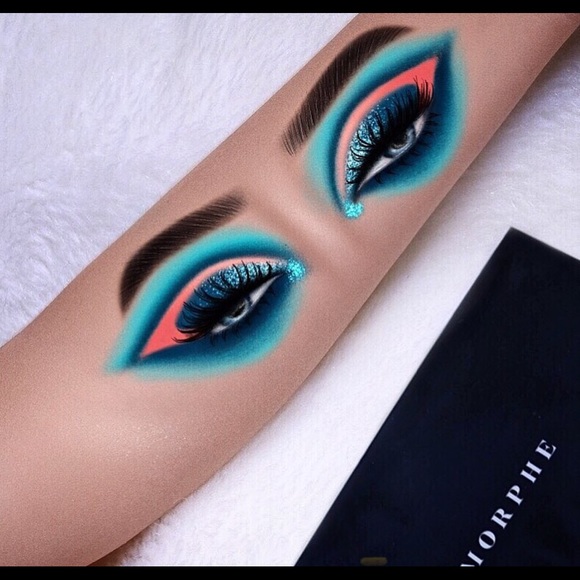 🌈Morphe 35H hot spot palette NWT 🌈 - Picture 7 of 7